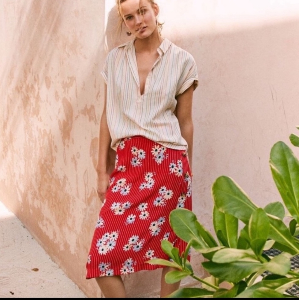 Madewell Red Floral Midi Skirt size 6